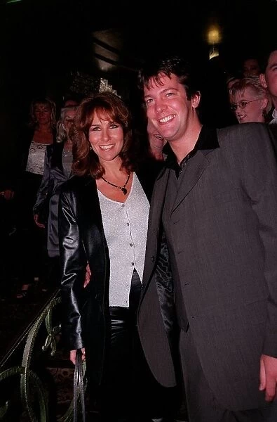 Linda Lusardi Model  /  Actress October 98 Arriving at the Savoy Theatre for the London