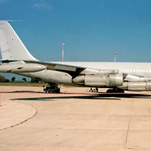 Boeing 707 MM62151 - 14-04