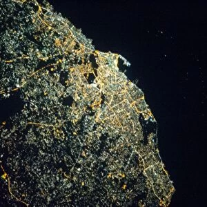 Tripoli at night, ISS image C018 / 9222
