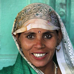 Smiling Indian woman, Nandgaon, Uttar Pradesh, India, Asia
