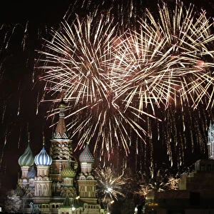 Fireworks explode in the sky during New Year celebrations in Moscows Red Square