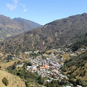 General view of the village of Vetas