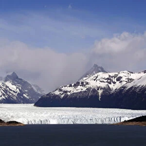 View of Argentinas Perito Moreno glacier near the city of El Calafate