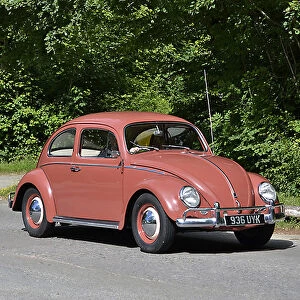 VW Volkswagen Classic Beetle (1200cc) 1960 Pink
