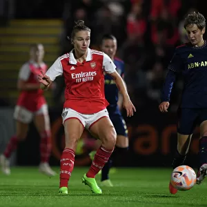 Arsenal vs Ajax: Vivianne Miedema Faces Off Against Isa Kardinaal in UEFA Women's Champions League Qualifier