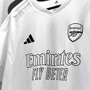 Arsenal Women Unite Against Knife Crime: All-White Kit Display for No More Red Campaign