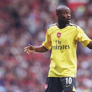 Gallas's Stunner: Arsenal's 1-0 Victory Over Manchester United at Old Trafford (2006)