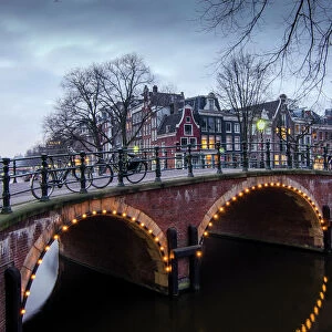 Amsterdams Prinsengracht Canal at the Blue Hour