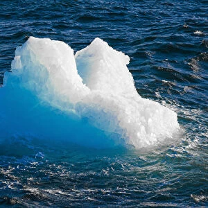 Iceberg, Half Moon Bay, South Shetland Islands, Antarctica