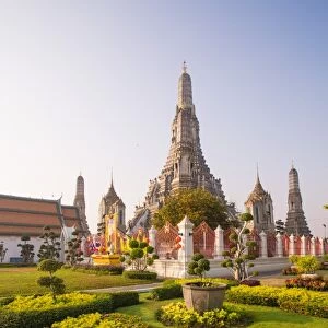 Wat Arun temple of dawn, Bangkok, Thailand