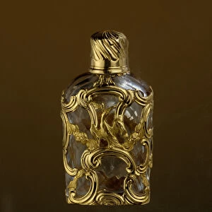 Art France: Bottle mounted in gold silverware around 1750-1760 (rococo style)