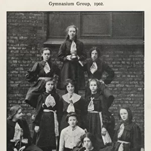 Gymnasium Group, 1902 (b / w photo)