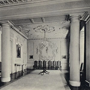 Londonderry House: Dining Room (b / w photo)