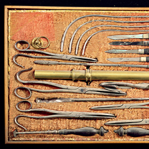 Surgical instruments (photo)