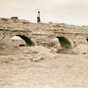 Caesarea Kaisarieh Roman aqueduct water Nahr-es-Zerka