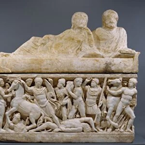 Sarcophagus with lid and 4 unjoined fragments