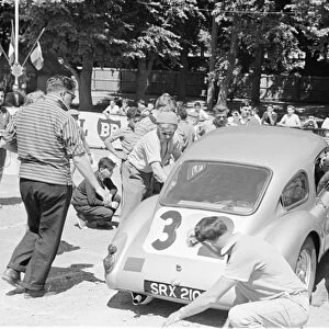 1960 Le Mans 24 hours: Ted Lund / Colin Escott, 12th position