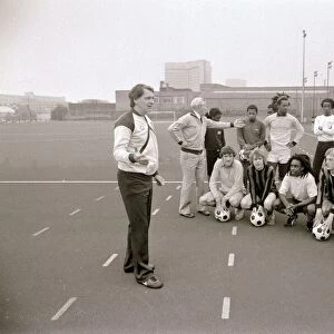 Bobby Robson England manager coaching a group of yongsters youths September 1983