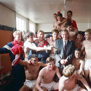 Boro manager Lennie Lawrence celebrating with players. Wolverhampton Wanderers v