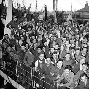 British Expeditionary Forces return from Dunkirk. June 1940. W318F
