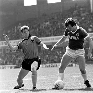 Everton 1 v. Wolverhampton Wanderers 1. May 1982 MF07-04-017