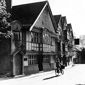The Kings Head Public House Pub in Chigwell, Essex. Circa 1947