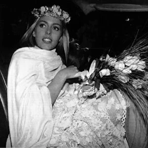 Patsy kensit the actress leaving the registery office after getting married to jim Kerr