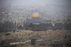 The Dome of the Rock is seen in Jerusalems Old City during a snow storm