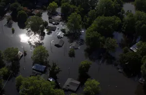 Prints of Floodwaters inundate a neighborhood in Vicksburg, Mississippi May 18, 2011 USA Prints: Floodwaters inundate a neighborhood in Vicksburg, Mississippi