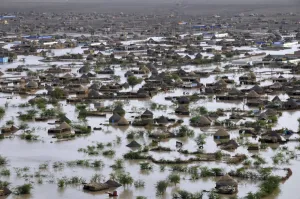 Sudan Prints: General view of the Gash River flooding in Kassala, Eastern Sudan