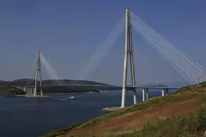 Prints of A general view of a new bridge linking Russky Island (L) to the Russian far-eastern city of Vladivostok September 10, 2012. REUTERS/Sergei Karpukhin (RUSSIA - Tags: CITYSCAPE) - GM1E89C1KSQ01 Russia Prints: A general view of a new bridge linking Russky Island to the Russian far-eastern city