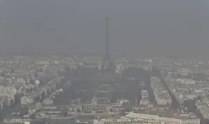 Images Dated 2014 March: A general view shows the Eiffel tower and the Paris skyline through a small-particle haze