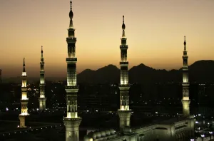 <b class=qtipBold><figcaption>Gm1Duhyikuaa</figcaption></b><br>A view of minarets of Prophet Mohammad's Mosque in the holy city of Medina January 3, 2007. Pilgrims from all over the world gather in the holy city of Mecca each year for the five-day haj, which is a duty for every able-bodied Muslim at least once in a lifetime. REUTERS/Ali Jarekji (SAUDI ARABIA) FOR BEST QUALITY IMAGE: ALSO SEE GF2E5440NM001 Gm1Duhyikuaa