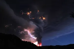 Volcano Prints: Lightning bolts strike around the Puyehue-Cordon Caulle volcanic chain near southern