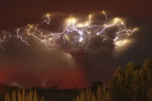 Volcano Prints: Lightning flashes around the ash plume of the Puyehue-Cordon Caulle volcano chain