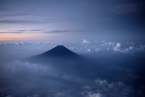 Japan Prints: Mt. Fuji is seen from US Secretary of State John Kerrys plane as it flies over Japan